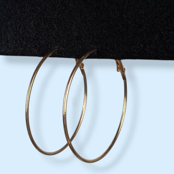 (2/$20) Large Gold Tone Metal Hoops - Picture 3 of 6